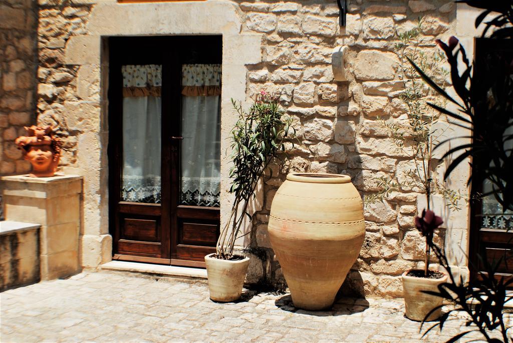 Historic Modica Vila Exterior foto